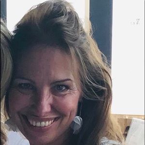 Meet your Posher, Gina